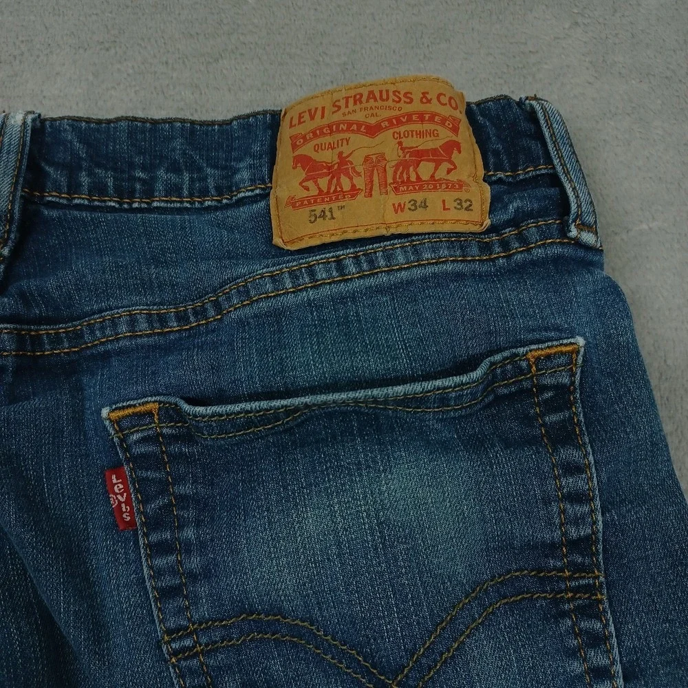 Levis 541 Jeans Mens 34x30 Blue Denim Distressed Athletic Tapered Preppy A3‎
